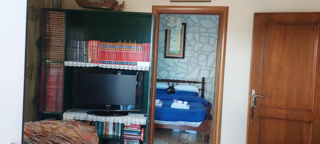 Shley House 2 Villa Артемида Екстериор снимка