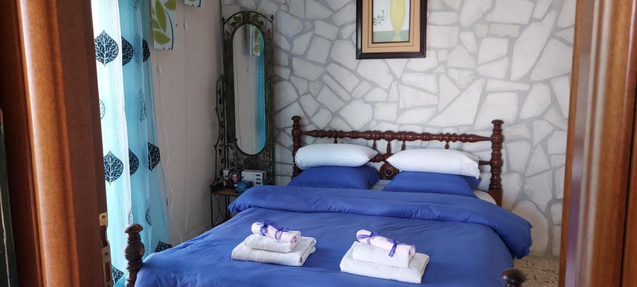 Shley House 2 Villa Артемида Екстериор снимка
