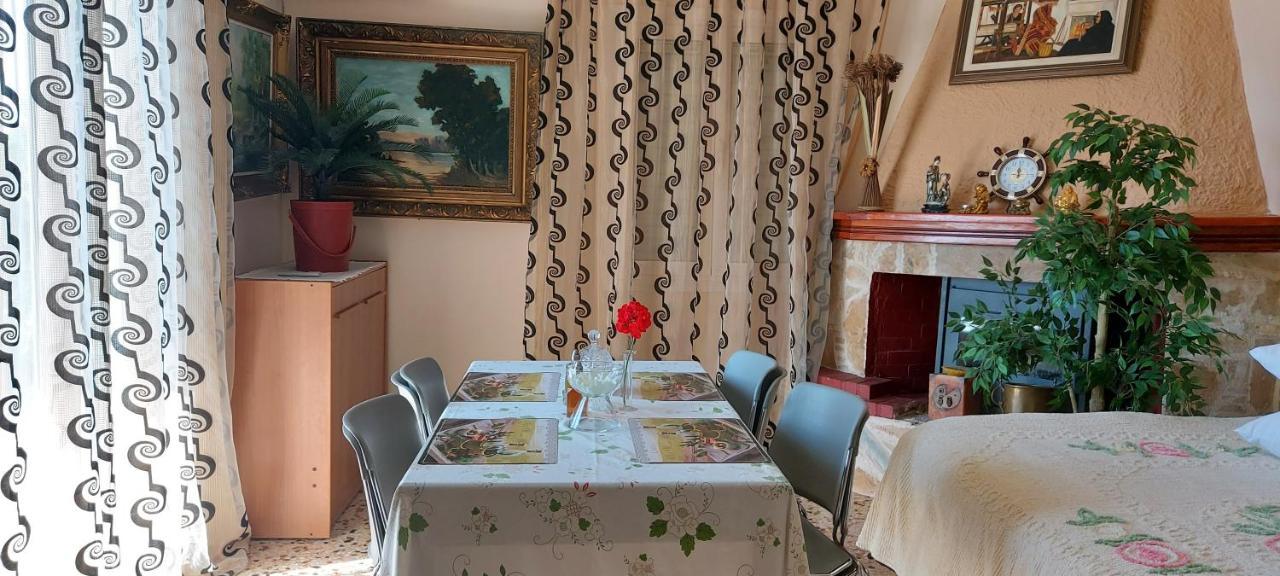 Shley House 2 Villa Артемида Екстериор снимка